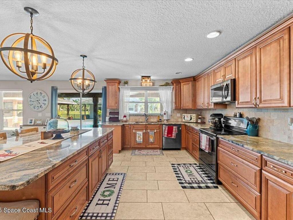 260 Utopia Circle, Merritt Island, FL 32952