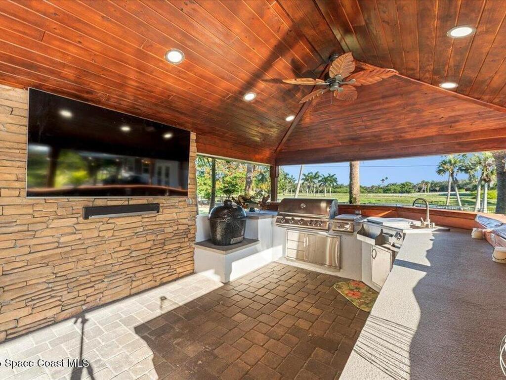 260 Utopia Circle, Merritt Island, FL 32952