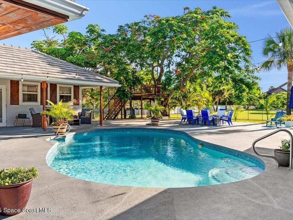 260 Utopia Circle, Merritt Island, FL 32952