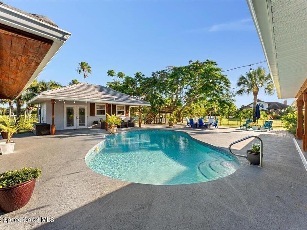 260 Utopia Circle, Merritt Island, FL 32952