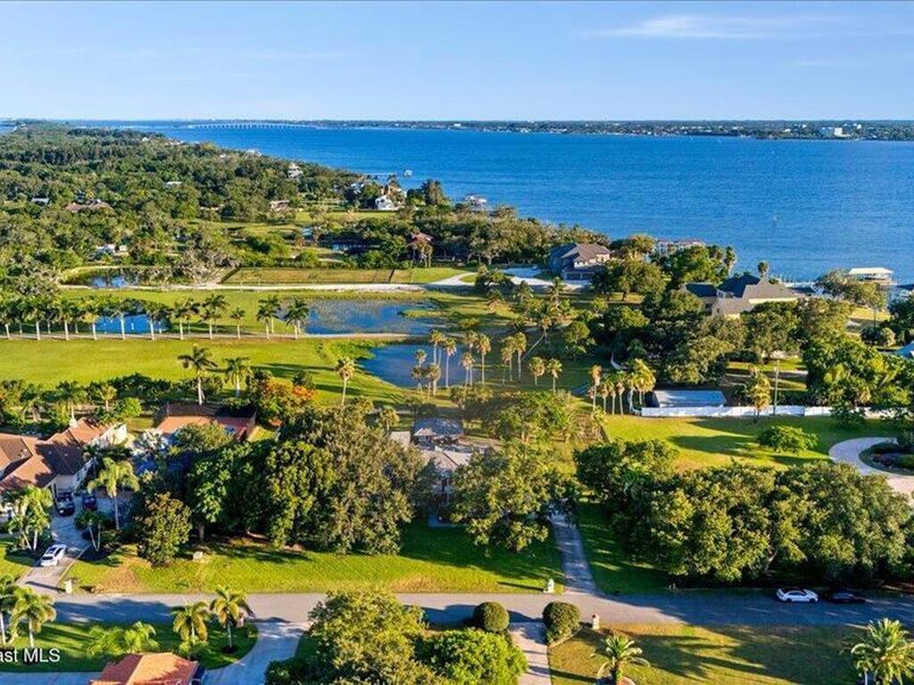 260 Utopia Circle, Merritt Island, FL 32952