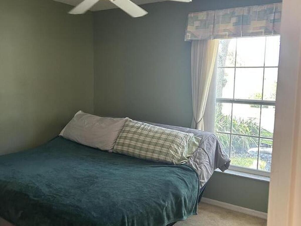 1360 10th Manor, Vero Beach, FL 32960