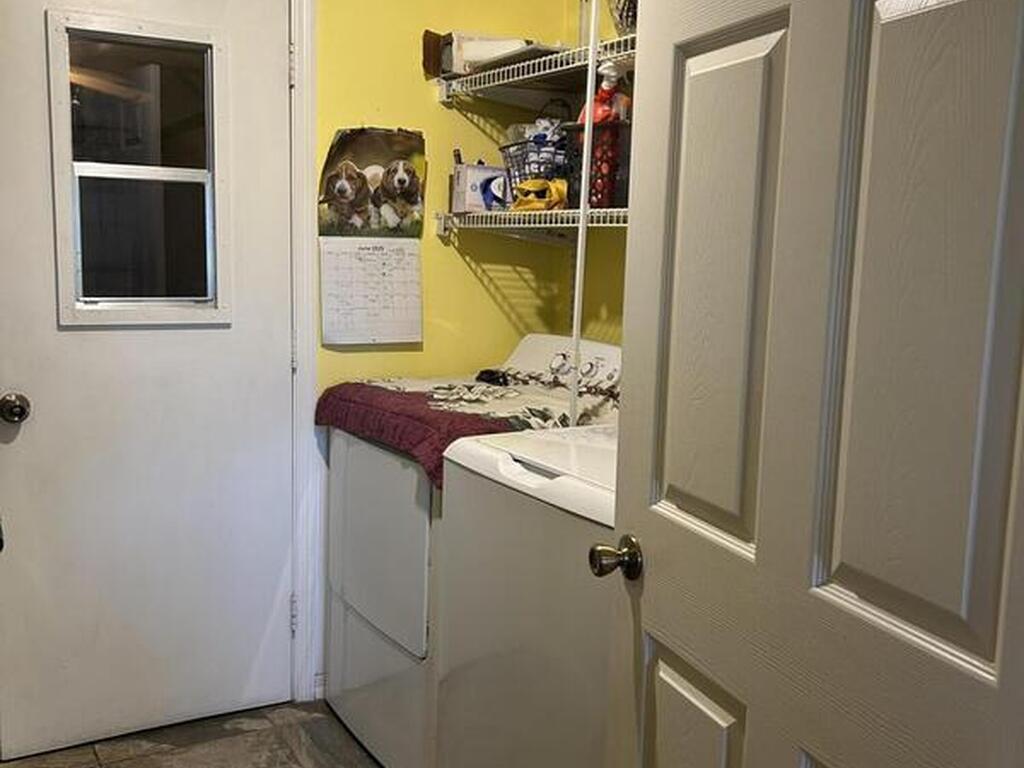 1360 10th Manor, Vero Beach, FL 32960