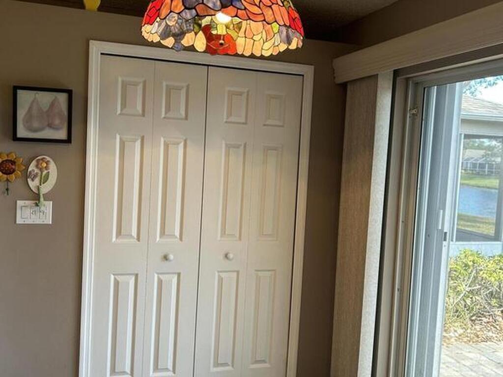 1360 10th Manor, Vero Beach, FL 32960