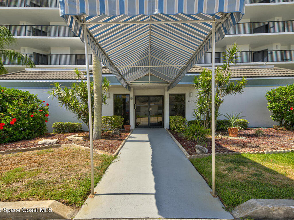 3609 S Banana River Boulevard, Cocoa Beach, FL 32931