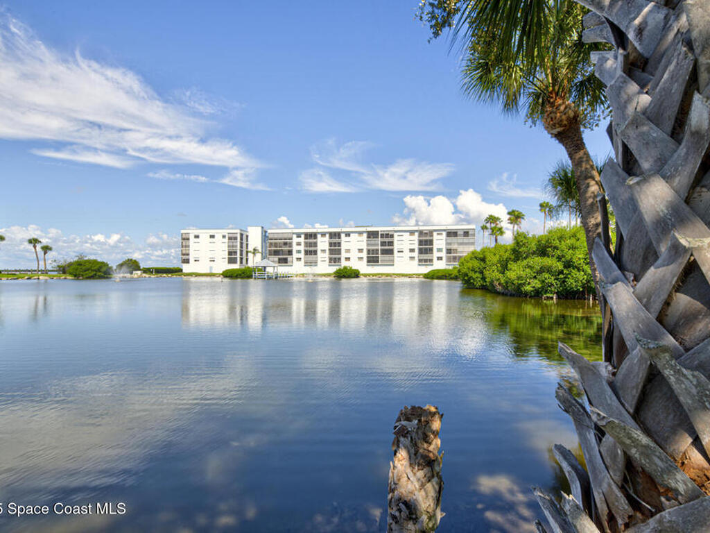 3609 S Banana River Boulevard, Cocoa Beach, FL 32931