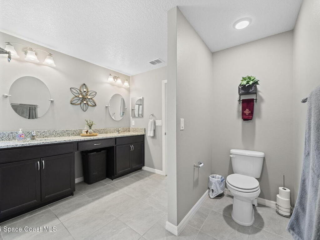 7130 Hacienda Drive, Grant, FL 32949