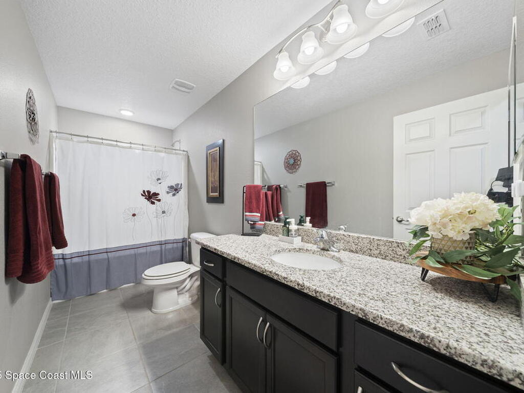 7130 Hacienda Drive, Grant, FL 32949