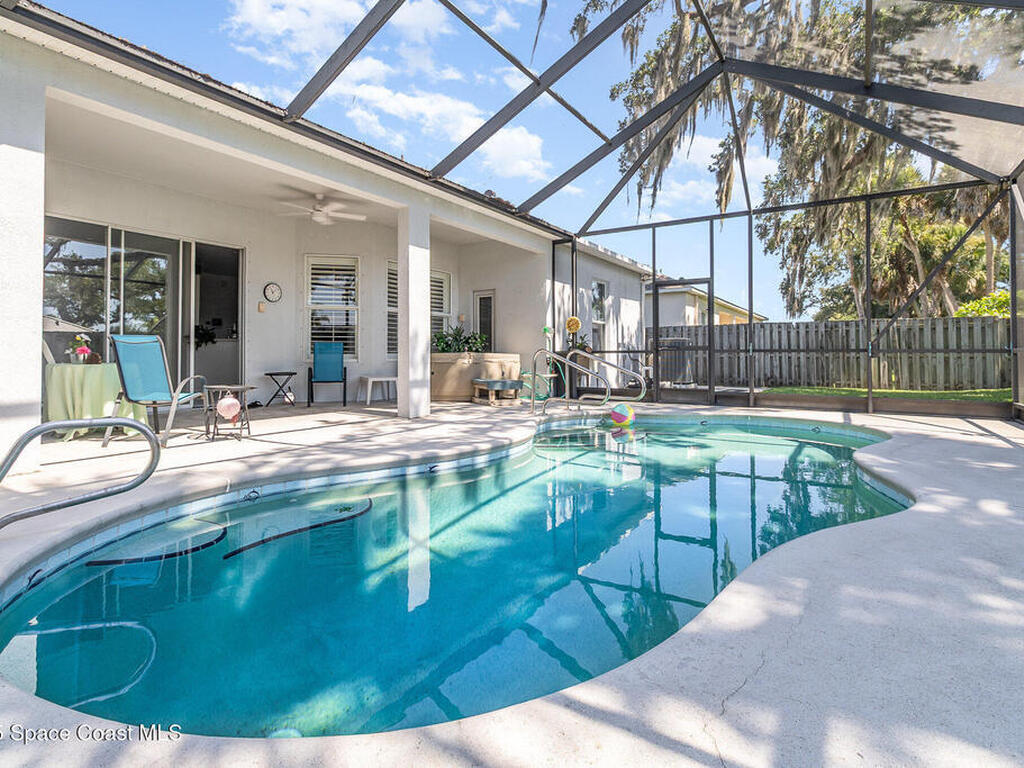 2343 Woodfield Circle, Melbourne, FL 32904