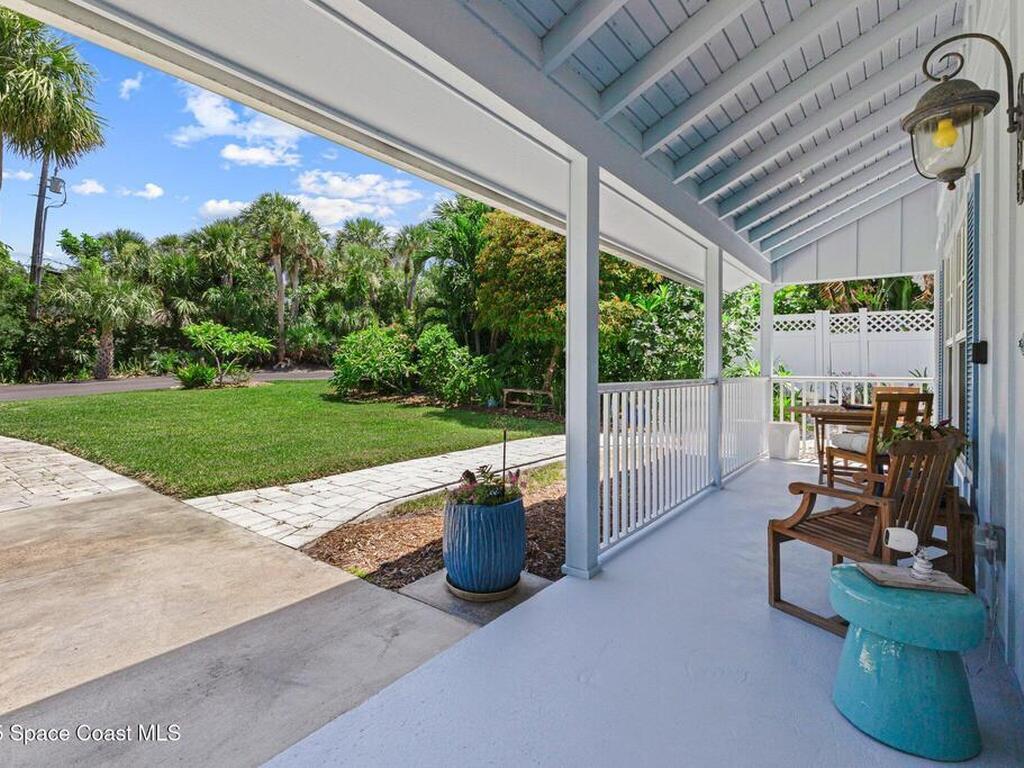 2225 Genesea Lane, Vero Beach, FL 32963