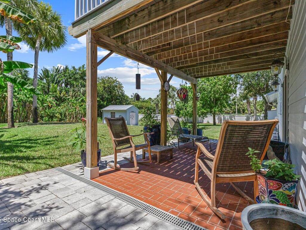 2225 Genesea Lane, Vero Beach, FL 32963