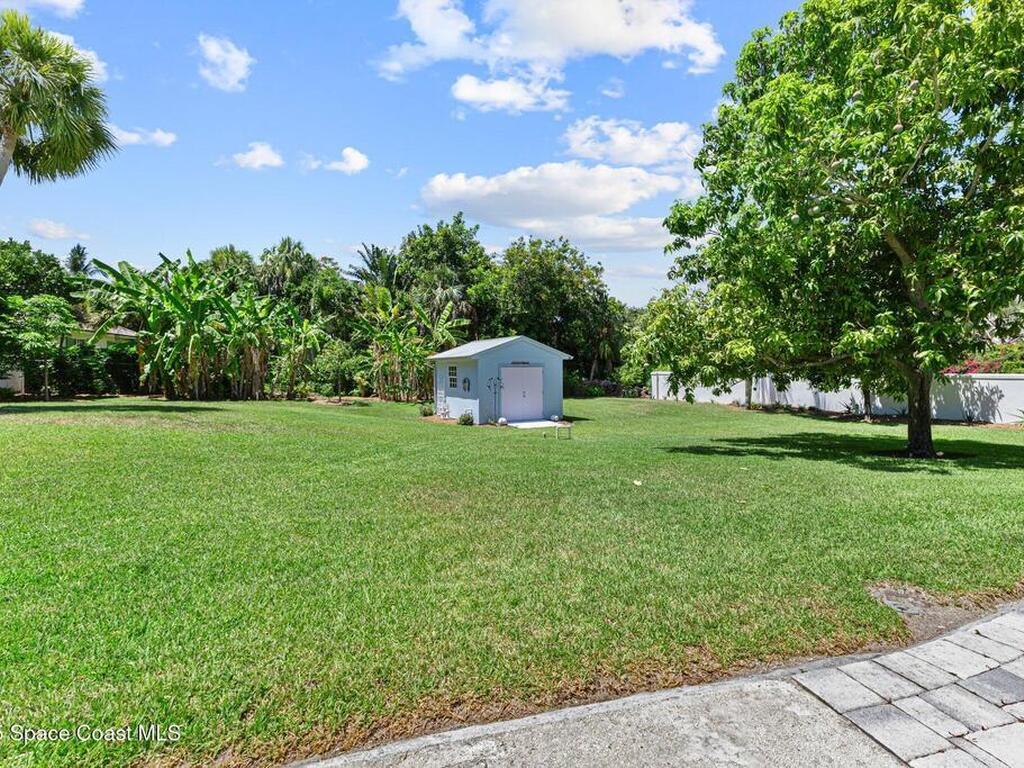 2225 Genesea Lane, Vero Beach, FL 32963