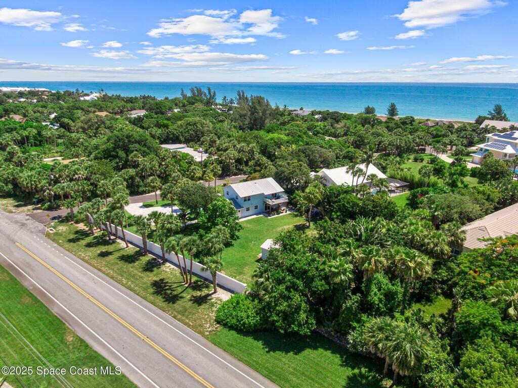 2225 Genesea Lane, Vero Beach, FL 32963