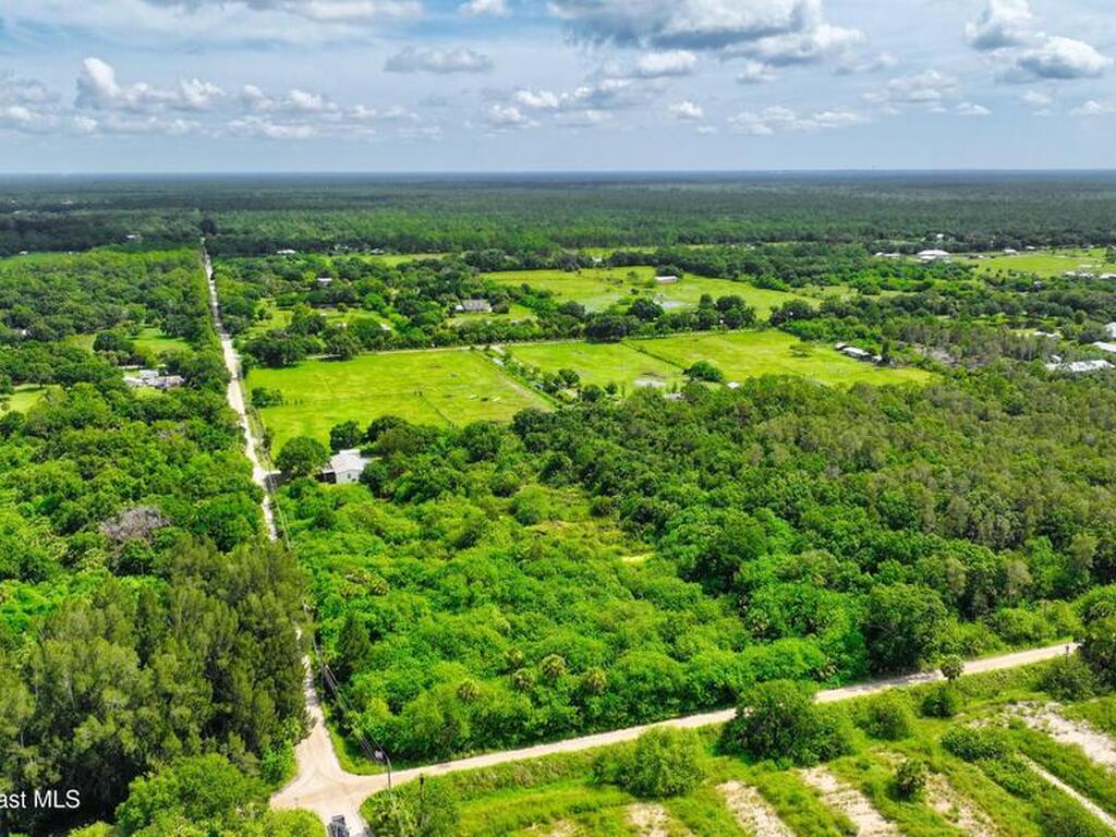 13420 101st Street, Fellsmere, FL 32948