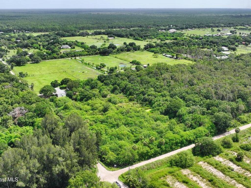 13420 101st Street, Fellsmere, FL 32948