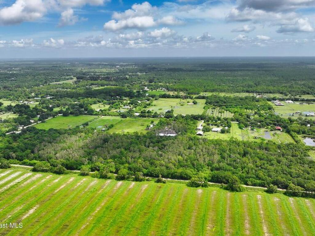 13420 101st Street, Fellsmere, FL 32948