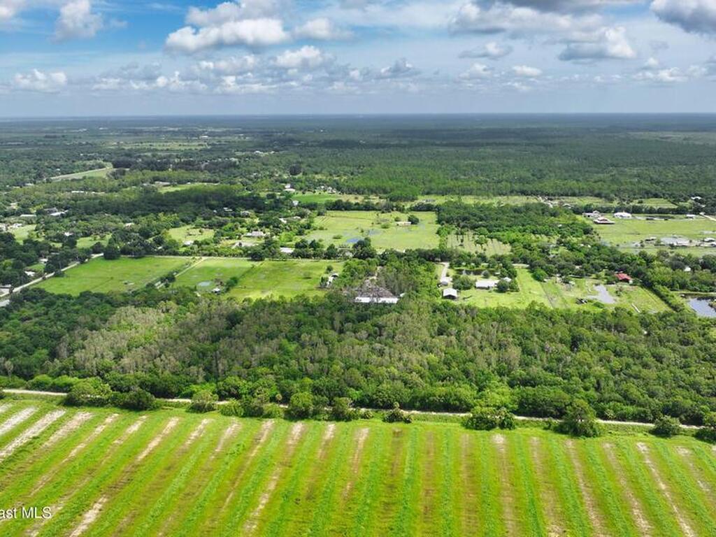 13420 101st Street, Fellsmere, FL 32948