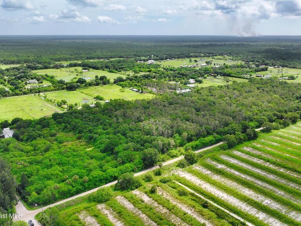 13420 101st Street, Fellsmere, FL 32948