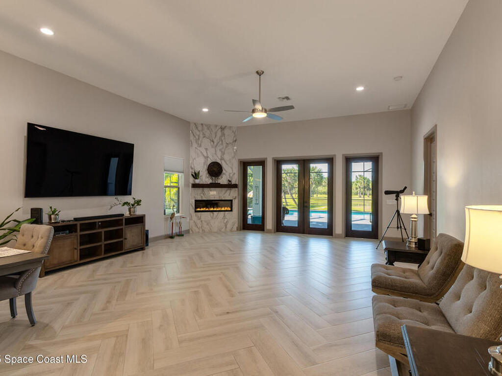 300 Pinto Lane, Palm Bay, FL 32909