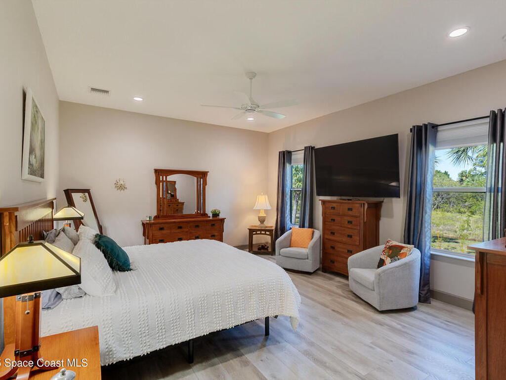 300 Pinto Lane, Palm Bay, FL 32909