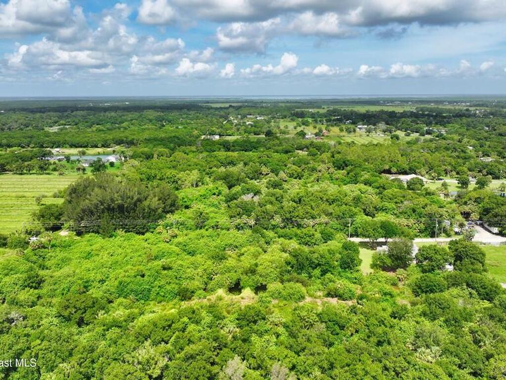 13380 101st Street, Fellsmere, FL 32948