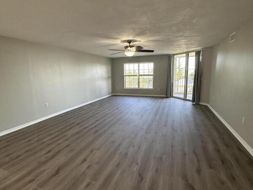 3360 S Atlantic Avenue, Cocoa Beach, FL 32931