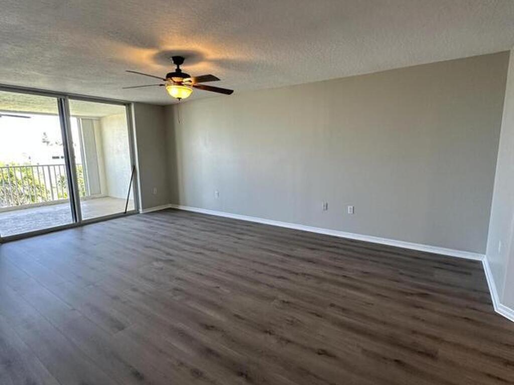 3360 S Atlantic Avenue, Cocoa Beach, FL 32931