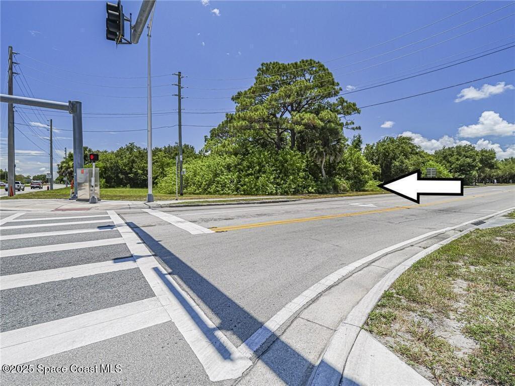 2551 St Lucie Boulevard, Fort Pierce, FL 34951