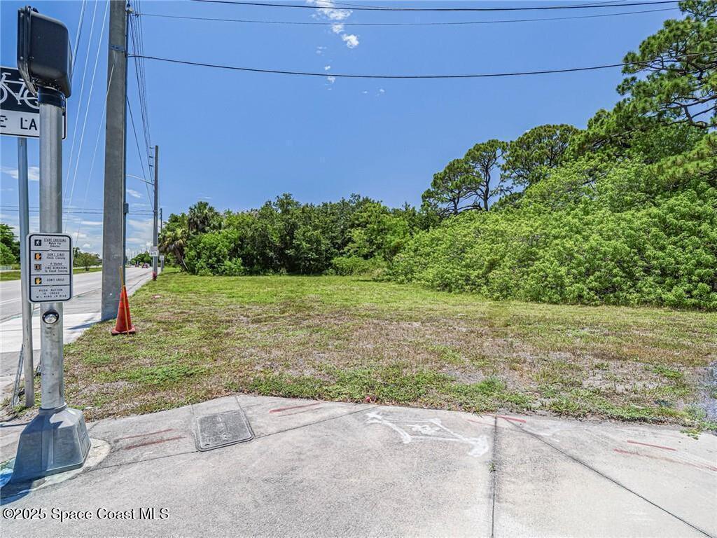 2551 St Lucie Boulevard, Fort Pierce, FL 34951