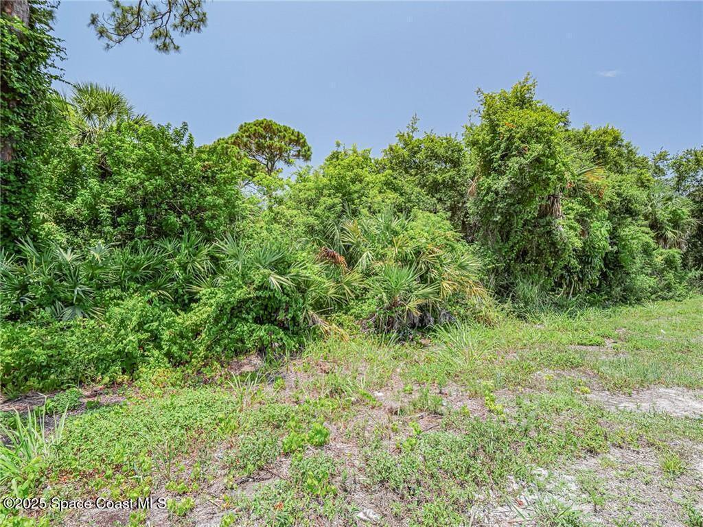 2551 St Lucie Boulevard, Fort Pierce, FL 34951