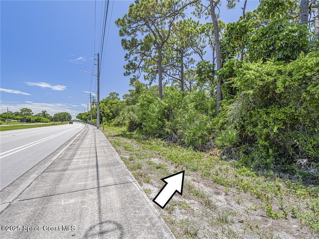 2551 St Lucie Boulevard, Fort Pierce, FL 34951