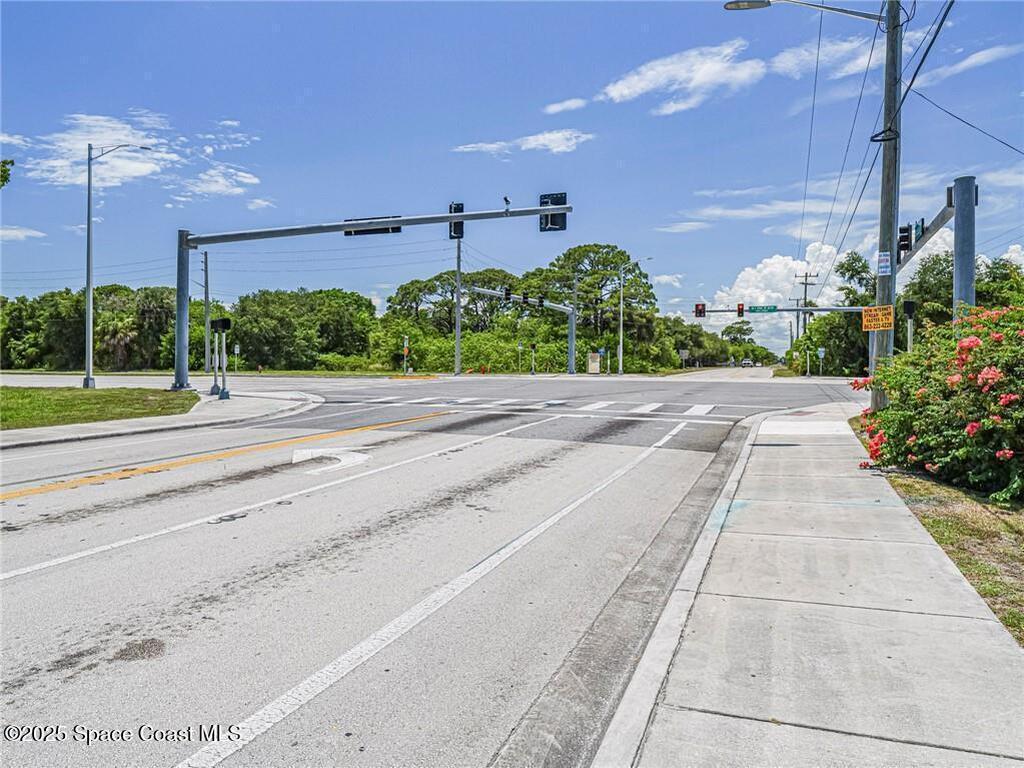 2551 St Lucie Boulevard, Fort Pierce, FL 34951