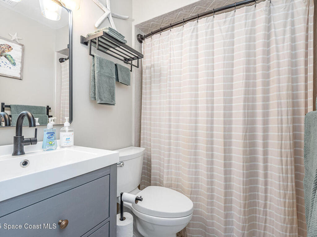 7855 Olive Grove Avenue, West Melbourne, FL 32904