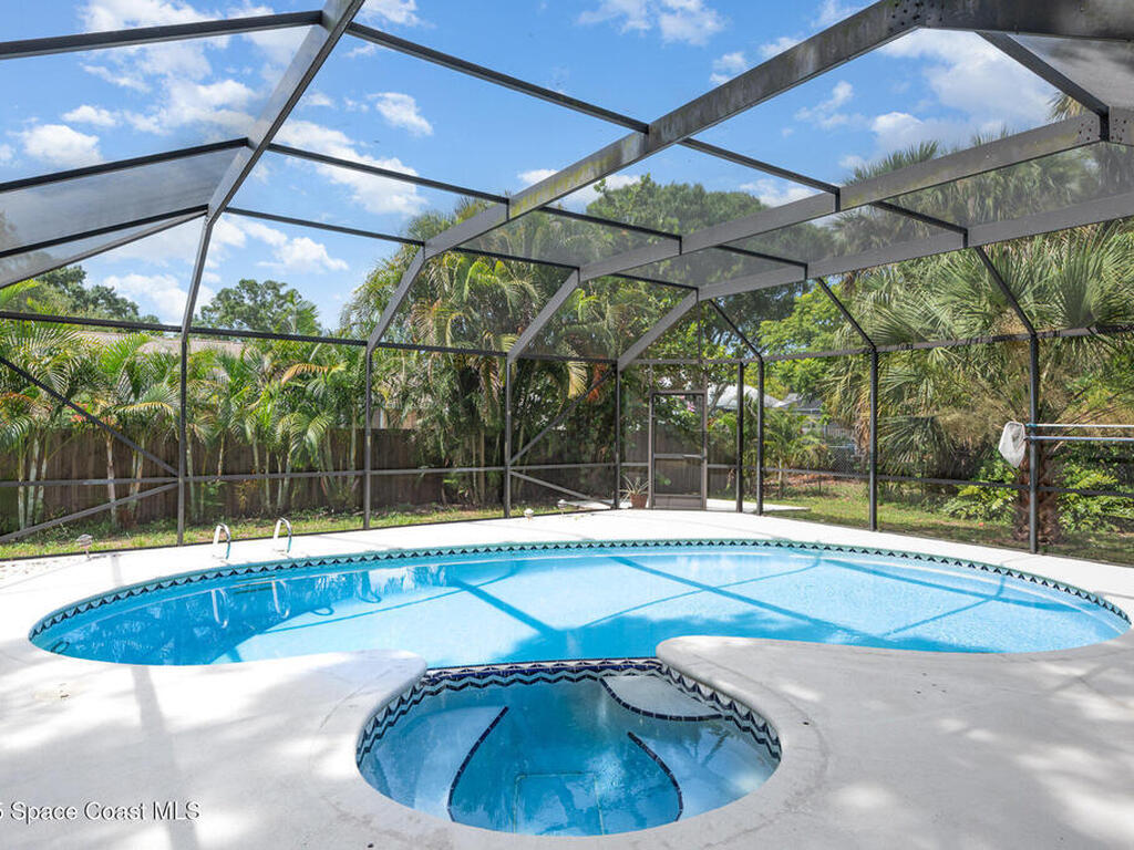 7855 Olive Grove Avenue, West Melbourne, FL 32904