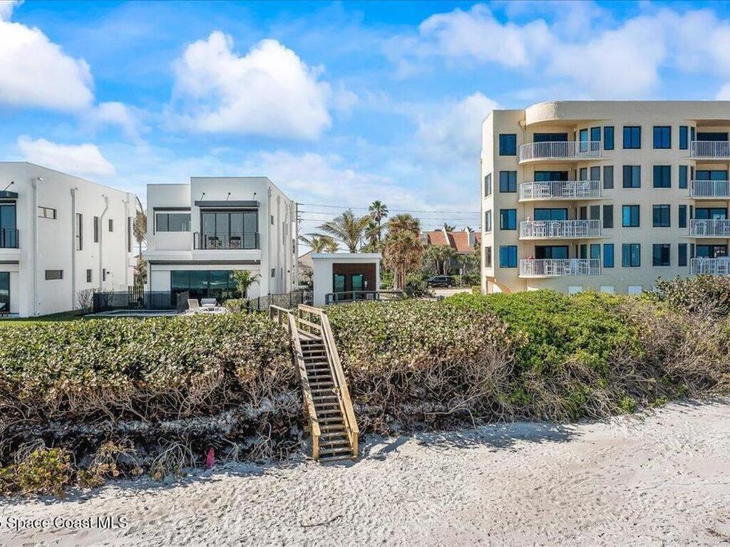 3031 Hafen Lane, Melbourne Beach, FL 32951