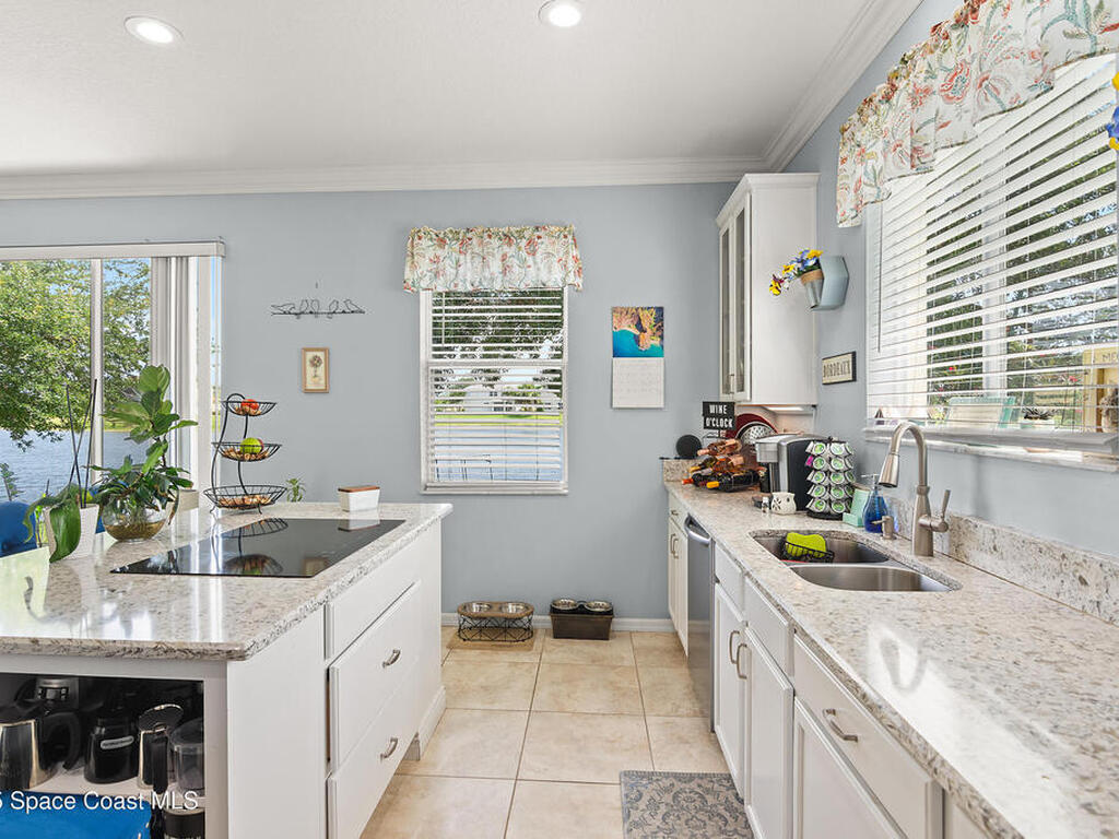 758 Carriage Lake Way, Vero Beach, FL 32968