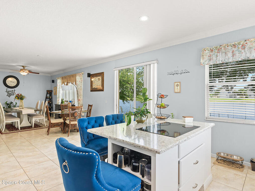 758 Carriage Lake Way, Vero Beach, FL 32968