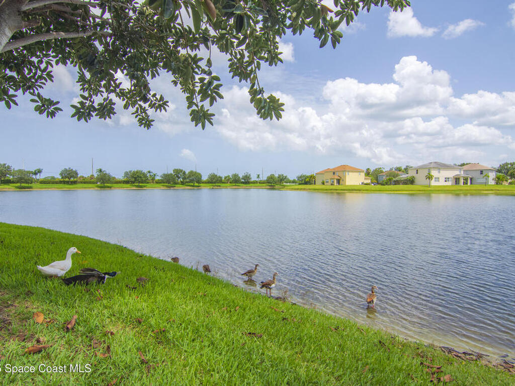 758 Carriage Lake Way, Vero Beach, FL 32968