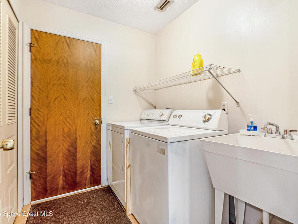 2880 Long Lake Drive, Titusville, FL 32780