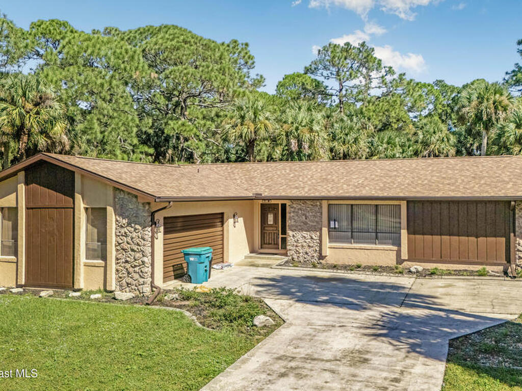 2880 Long Lake Drive, Titusville, FL 32780