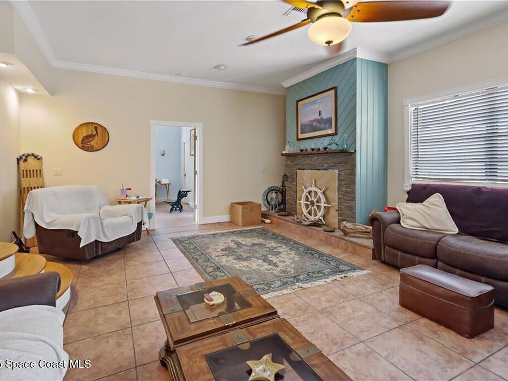 12350 83rd Street, Fellsmere, FL 32948