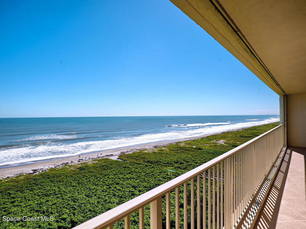 830 N Atlantic Avenue, Cocoa Beach, FL 32931