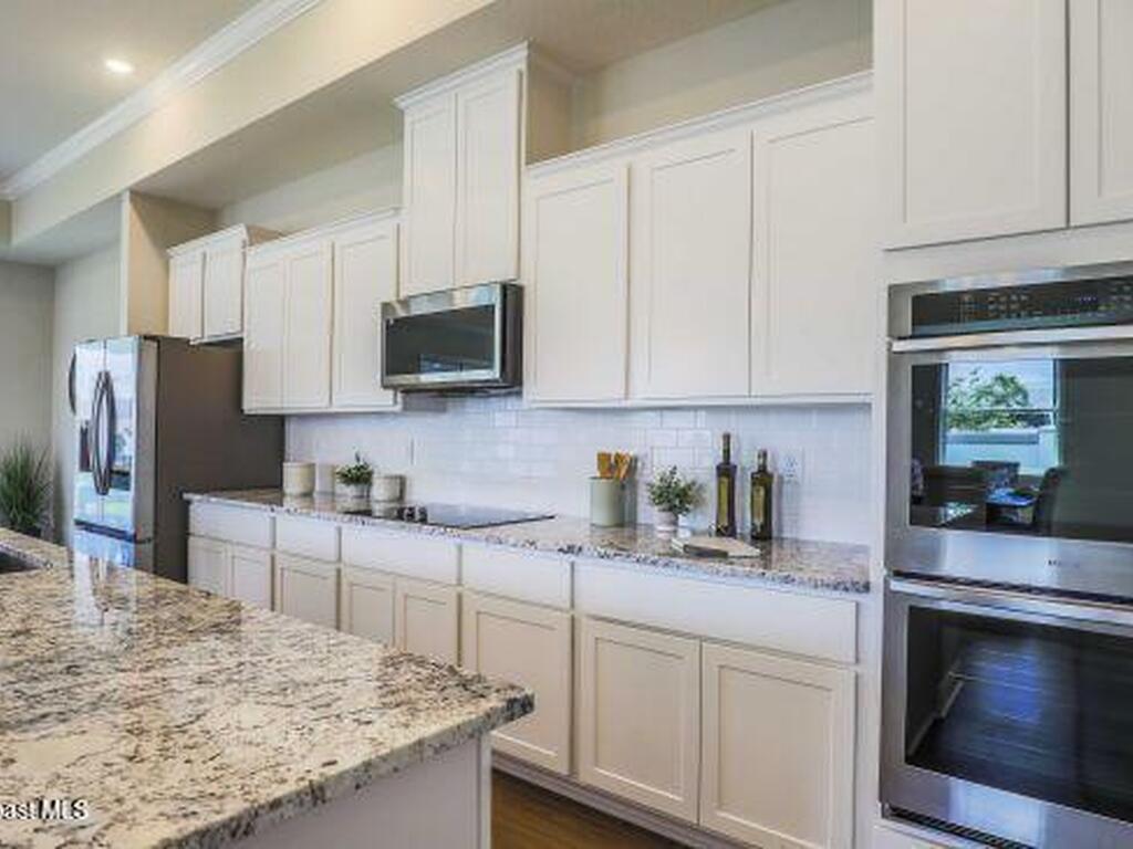 949 Altair Way, Grant-Valkaria, FL 32950