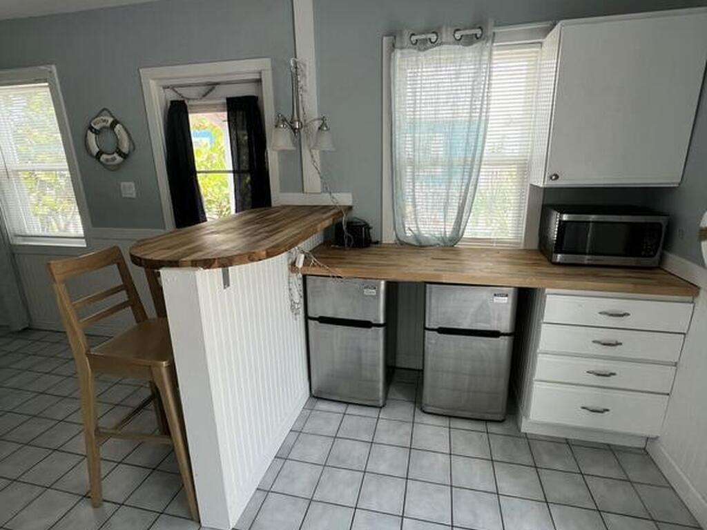 2179 Pineapple Avenue, Melbourne, FL 32935