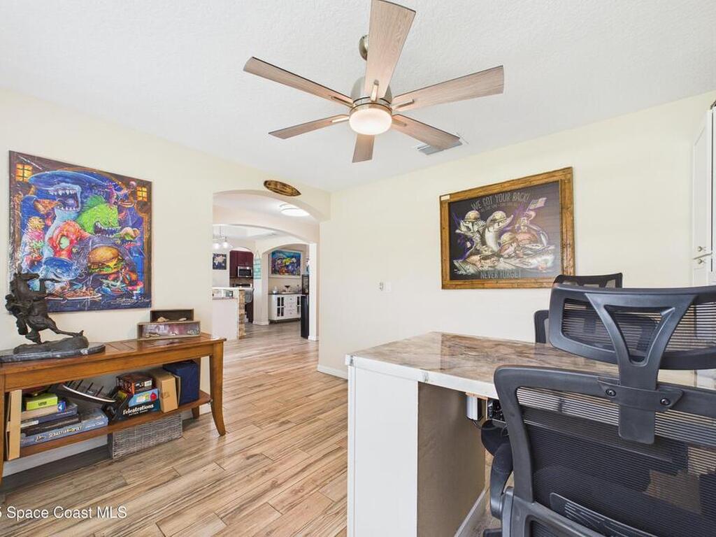 8325 105th Court, Vero Beach, FL 32967