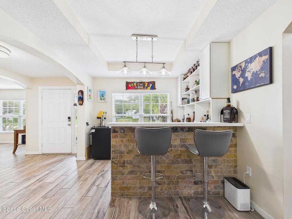 8325 105th Court, Vero Beach, FL 32967