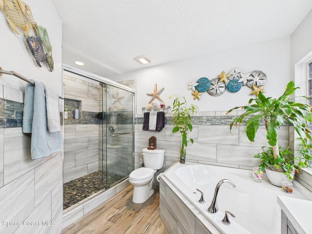 8325 105th Court, Vero Beach, FL 32967