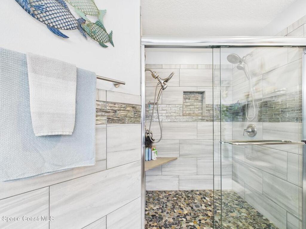 8325 105th Court, Vero Beach, FL 32967