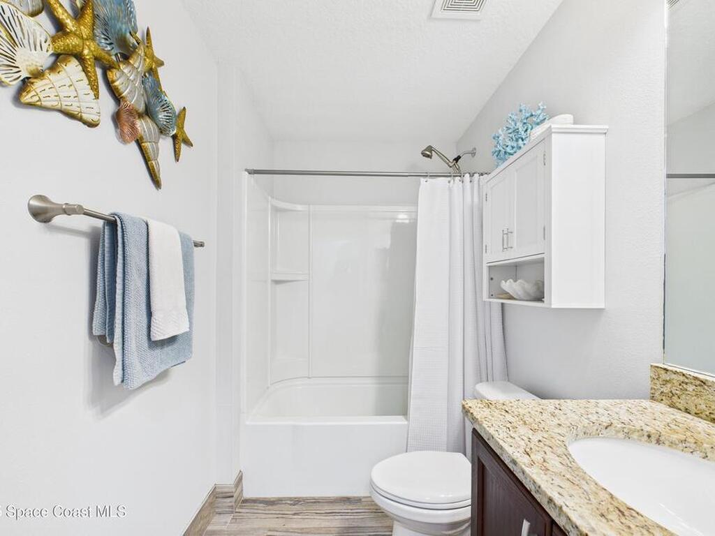 8325 105th Court, Vero Beach, FL 32967