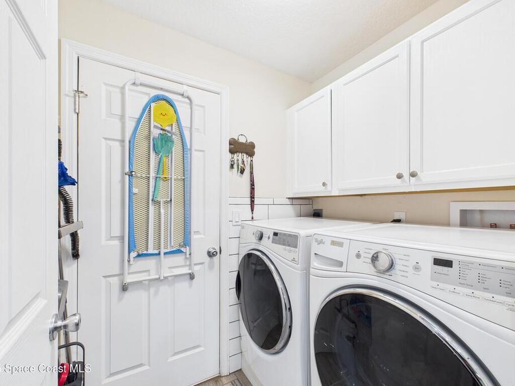 8325 105th Court, Vero Beach, FL 32967